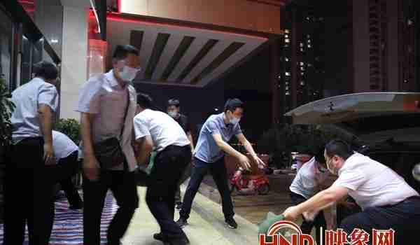 中国银行洛阳分行组织开展夜间防汛救灾应急处置演练