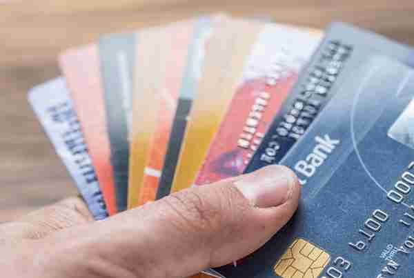 正在使用的信用卡余额显示为“负数”，有可能是以下情况造成的！