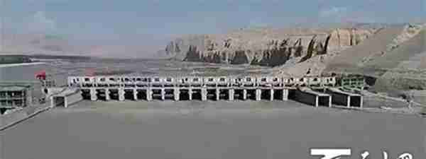 新疆叶尔羌河恰木萨水电站首台机组成功并网发电