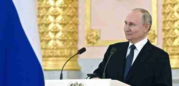 普京颁奖后，俄罗斯主动找中方合作，远东大开发，中俄有了新方式