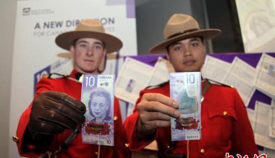 加拿大正式发行首张垂直设计钞票