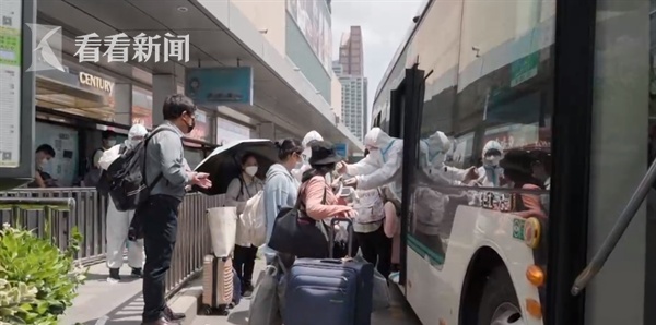 51天！"唯一过江保障车站"成"过去式" "大白"民警守护每位回家人