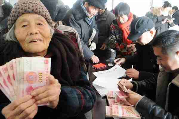 2023年，河南农民基础养老金和丧葬费标准涨了多少？