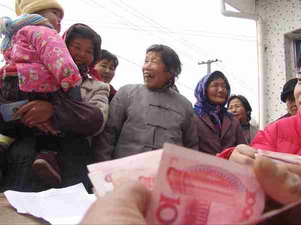 2023年，河南农民基础养老金和丧葬费标准涨了多少？