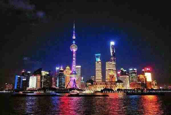 夜游上海，这105个地方值得打卡